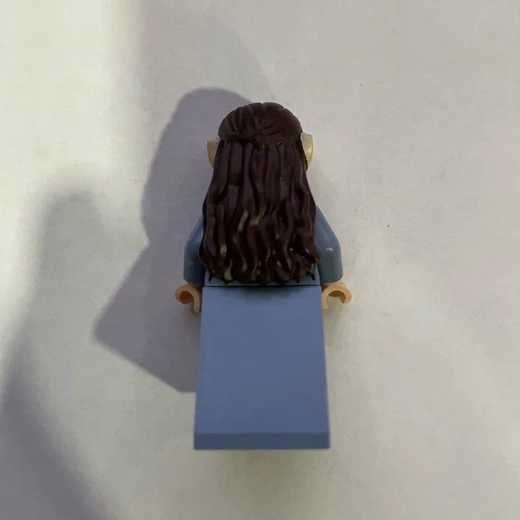 Lego Arwen 79006 The Lord of the Rings Minifigure - Picture 2 of 2